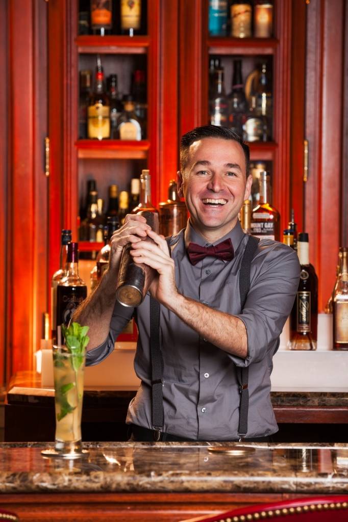 Mixologist Alex Rodriguez 