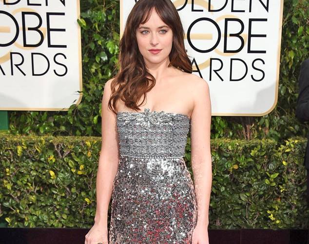 rs_634x1024-150111154457-634.Dakota-Johnson-Golden-Globes-Red-Carpet-011115