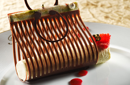 Ten of the Most Exquisite and Expensive Desserts
