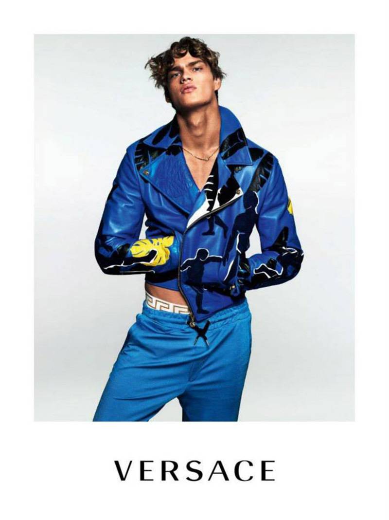 Almost Too Hot: Versace Mens Releases Spring/Summer 2015 Campaign